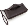 Кожаный кошелек-клатч темно-коричневого цвета с выраженной фактурой KARYA (19970) - 4
