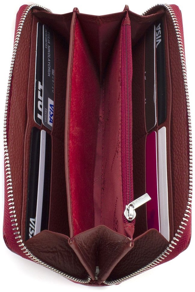 Вместительный женский кошелек из лаковой кожи под рептилию в красном цвете ST Leather 70805
