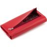 Красный женский кожаный кошелек с ассиметричным клапаном на кнопке ST Leather 1767406 - 4