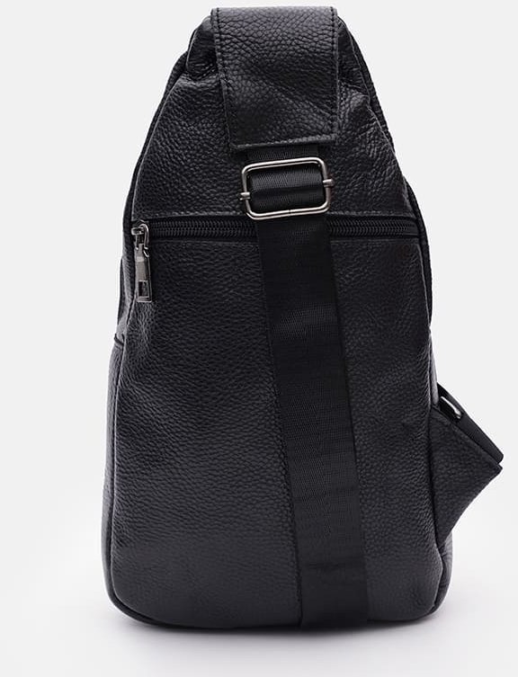 Мужской черный кожаный слинг-рюкзак среднего размера с одной лямкой Keizer (22088)