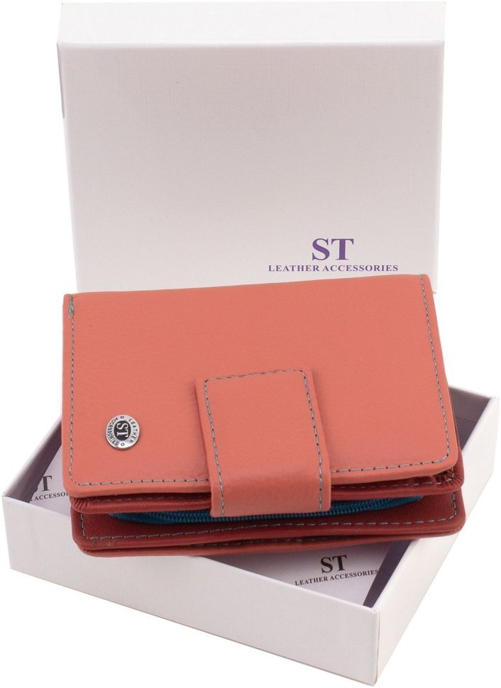 Женский кошелек из натуральной кожи розового цвета под документы ST Leather 1767311