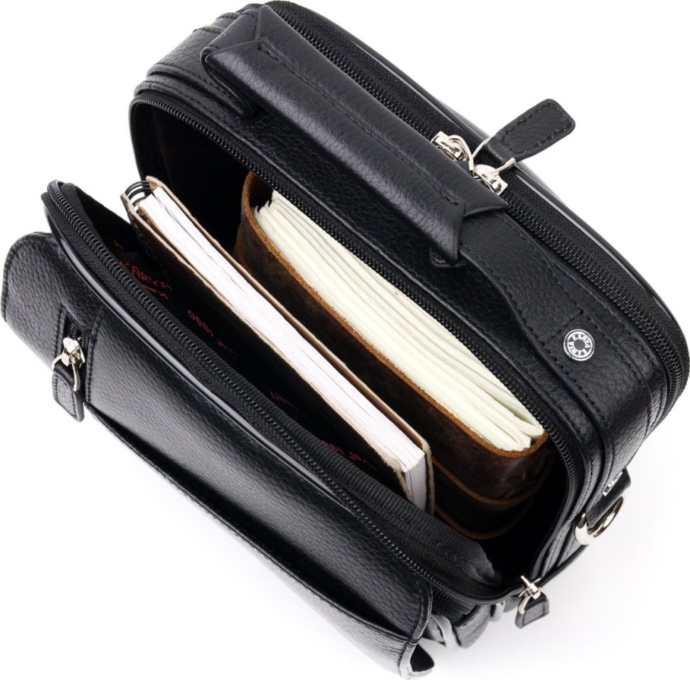 Черная небольшая мужская сумка-барсетка из натуральной кожи с ручкой KARYA (2420899)