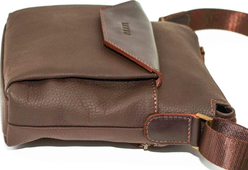 Мужская сумка из натуральной кожи коричневого цвета с плечевым ремнем VATTO (12055)