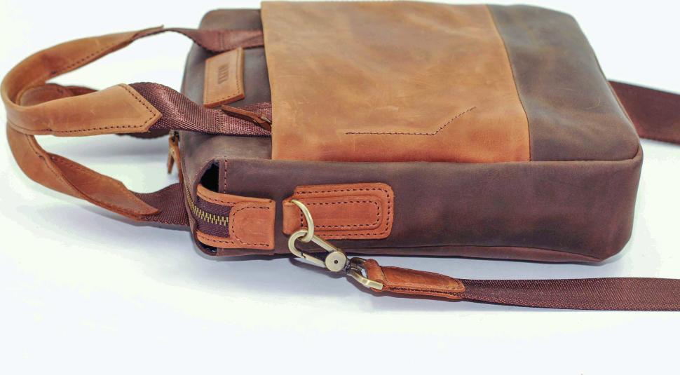 Оригинальная мужская сумка коричневого цвета VATTO (11657)