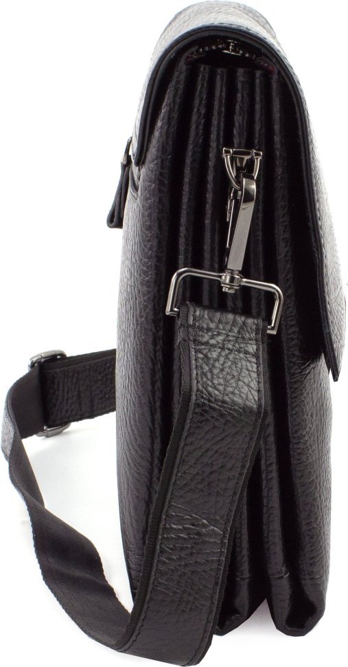 Кожаная мужская сумка-барсетка с клапаном на магнитах KARYA (108517)
