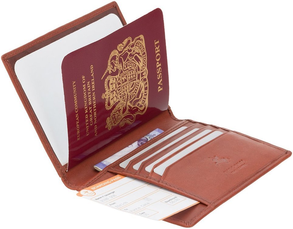 Кожаная обложка коричневого цвета для паспорта Visconti 68818