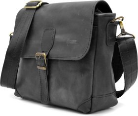 Черная мужская сумка на плечо из добротной винтажной кожи TARWA (21706)