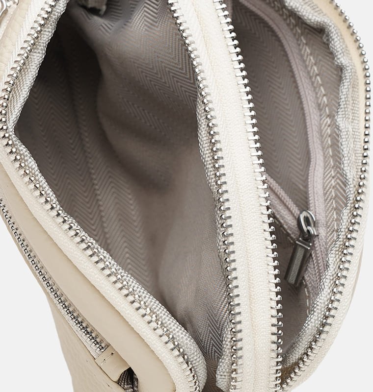 Светлая женская кожаная сумка-клатч из натуральной кожи на цепочке Keizer (21292)
