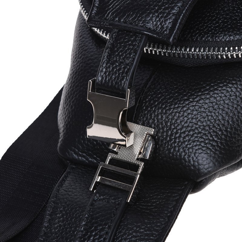Мужской кожаный слинг черного цвета с удобными карманами Borsa Leather (19305)