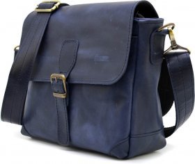 Мужская сумка-мессенджер из винтажной кожи синего цвета с плечевым ремнем TARWA (19911)