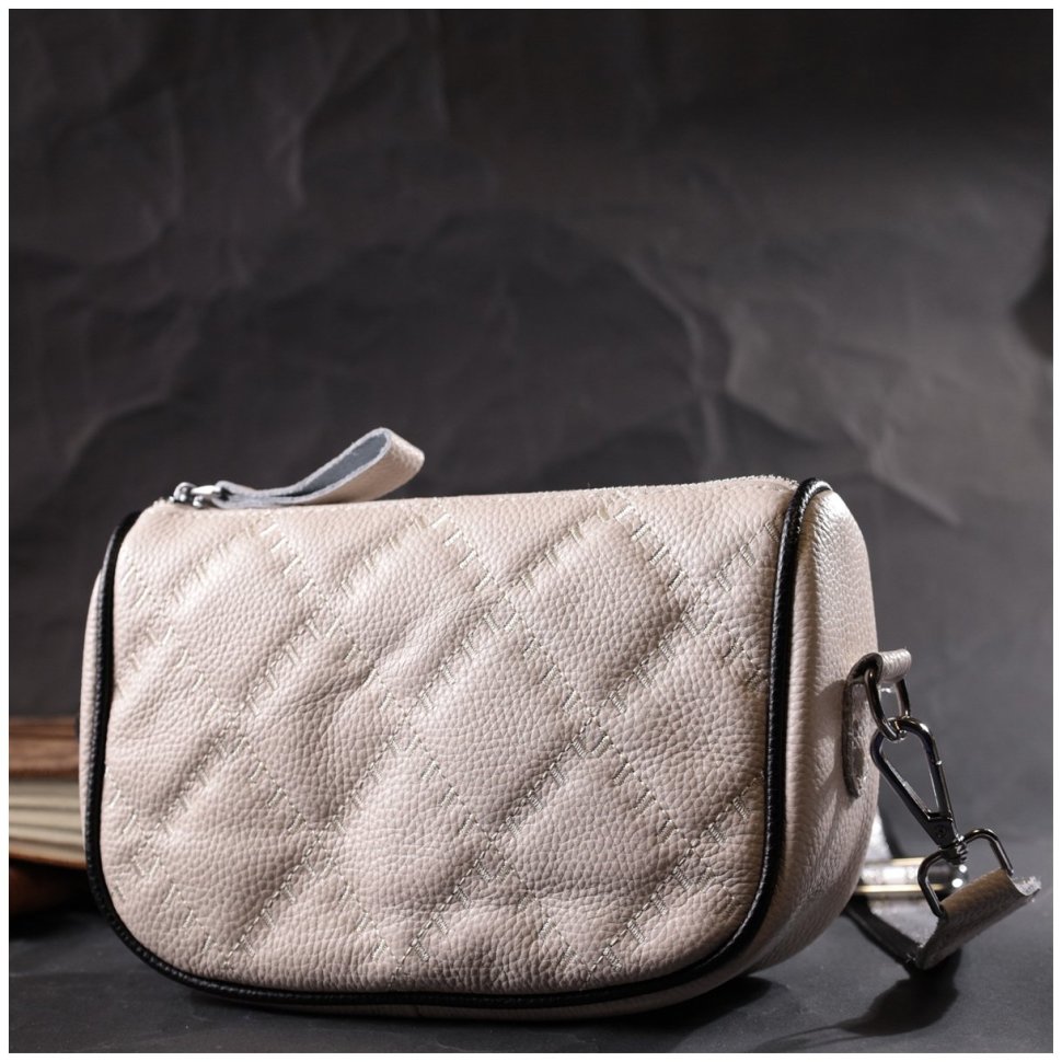 Женская сумка-кроссбоди из натуральной кожи молочного цвета с текстильным ремешком Vintage 2422393