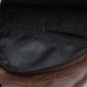 Чоловіча вертикальна сумка-рюкзак коричневого кольору зі шкірозамінника Monsen (22107) - 5