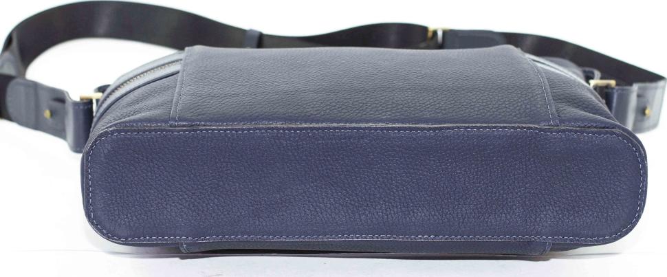 Горизонтальная мужская сумка из кожи Флотар синего цвета VATTO (11678)