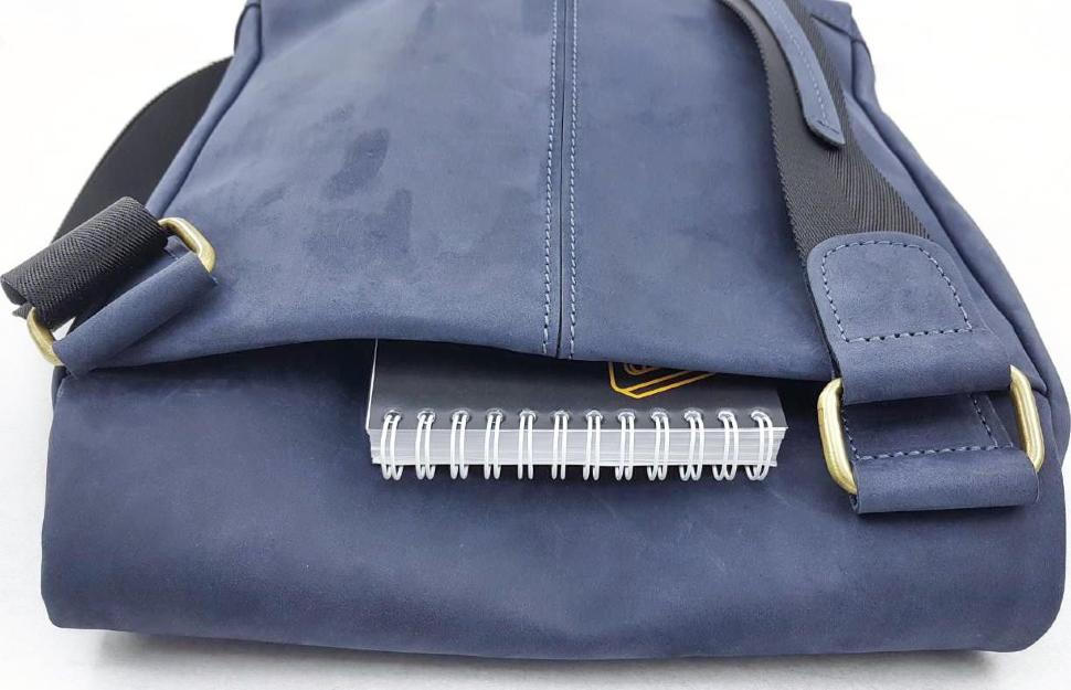 Мужская стильная сумка через плечо из винтажной кожи VATTO (11779)