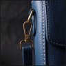 Синяя вертикальная женская сумка из натуральной кожи с плечевым ремешком Vintage 2422310 - 9