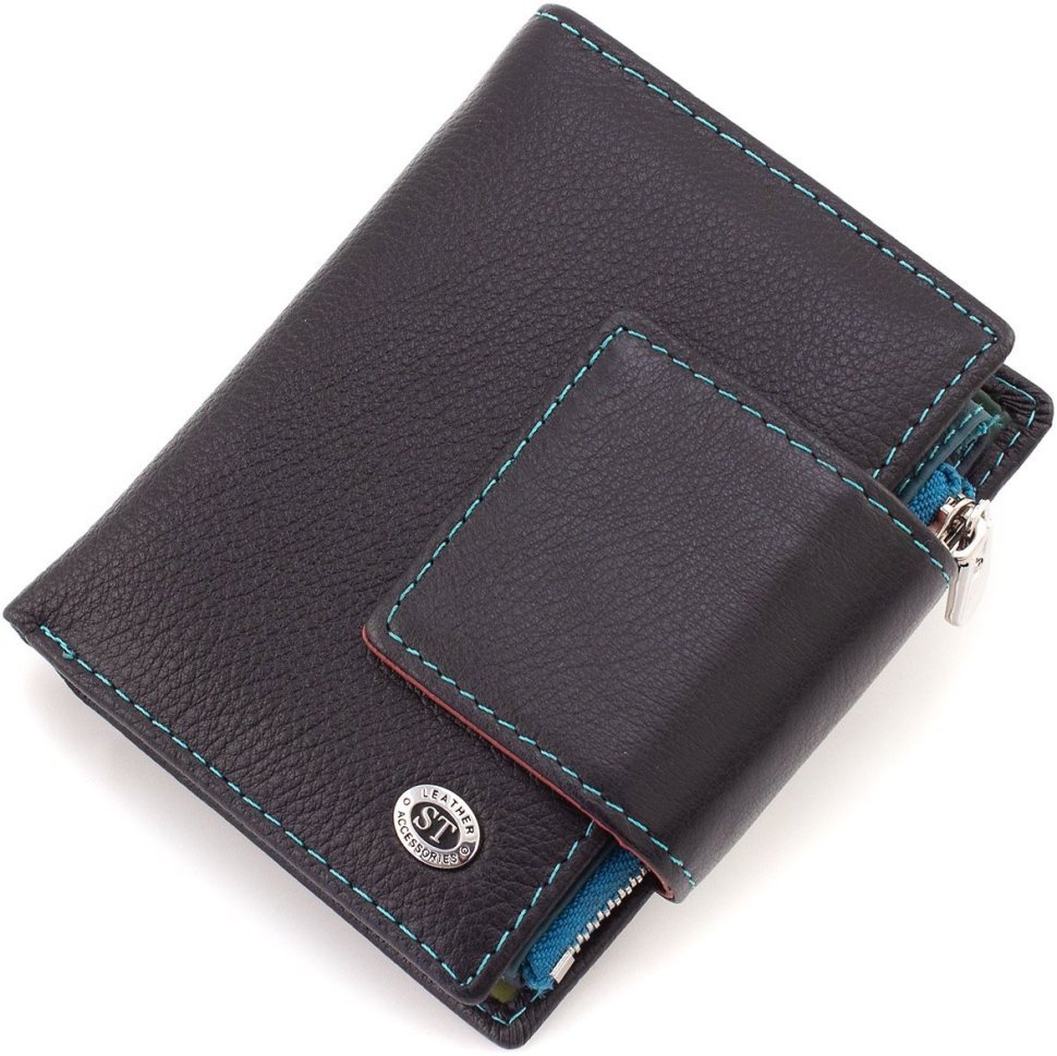 Женский кожаный кошелек черного цвета с хлястиком на магните ST Leather 1767247