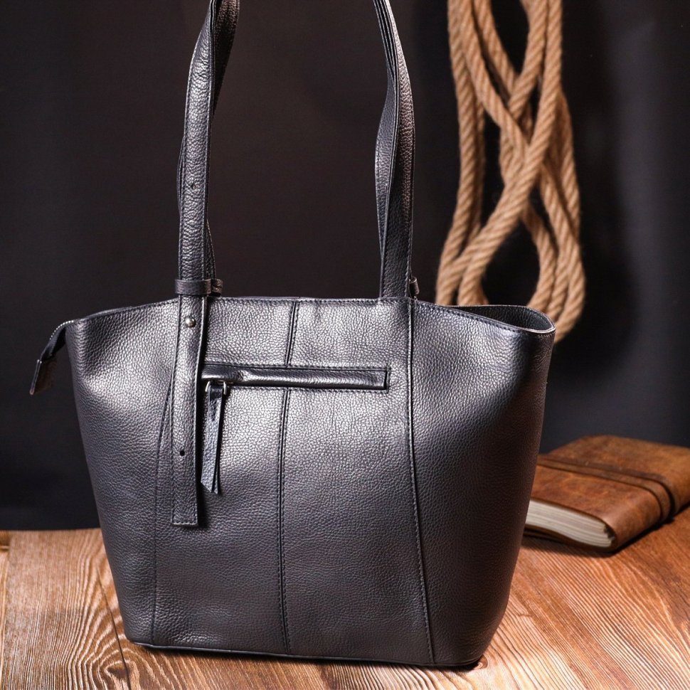 Классическая женская сумка среднего размера из черной кожи KARYA (2420834)