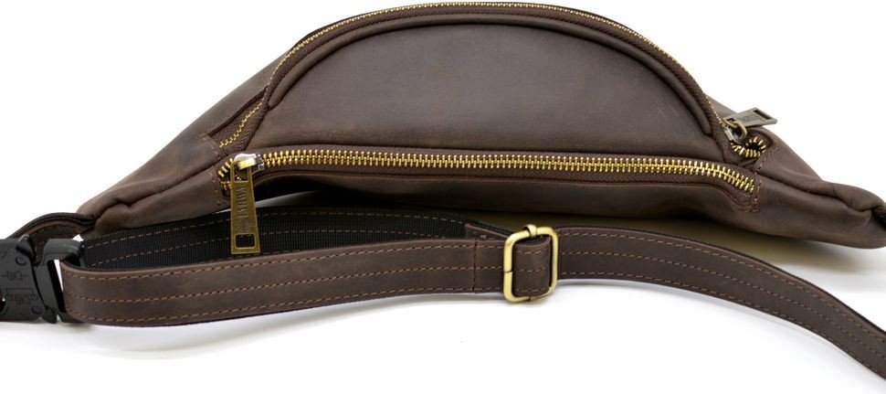 Большая коричневая винтажная сумка-бананка из натуральной кожи TARWA (21647)