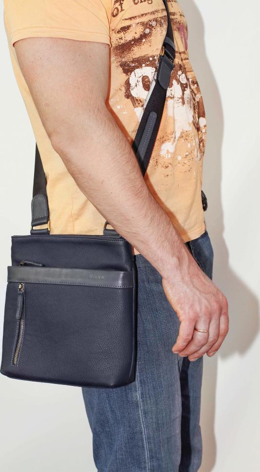 Стильная сумка через плечо из фактурной кожи среднего размера VATTO (11892)
