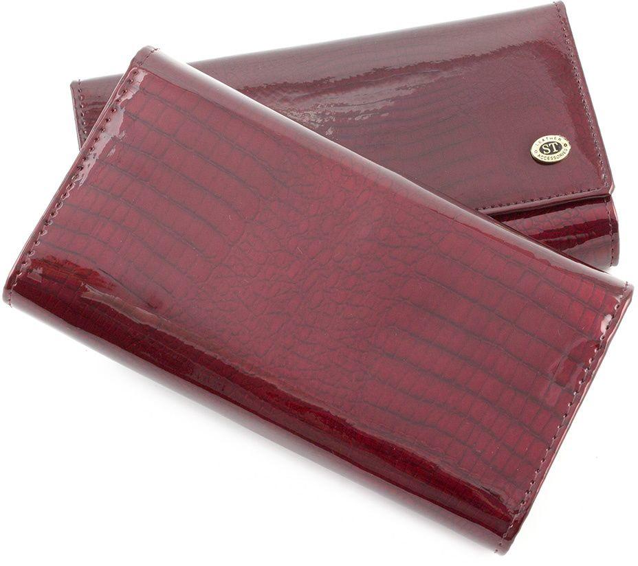 Лаковый женский кошелек бордового цвета ST Leather (16277)