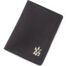 Черная винтажная обложка для военного билета из натуральной кожи ЗСУ-герб Grande Pelle (13117) - 1