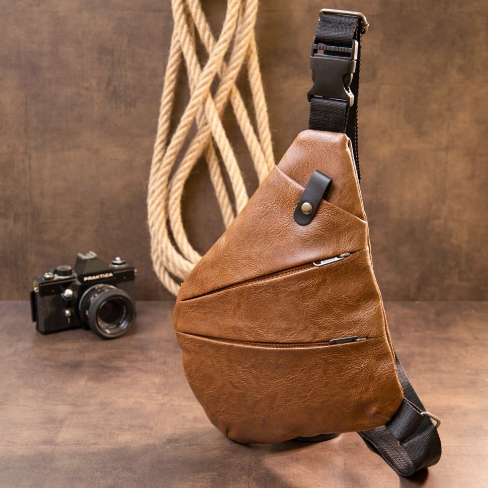 Светло-коричневая мужская сумка-слинг из кожзама Vintage (20567)