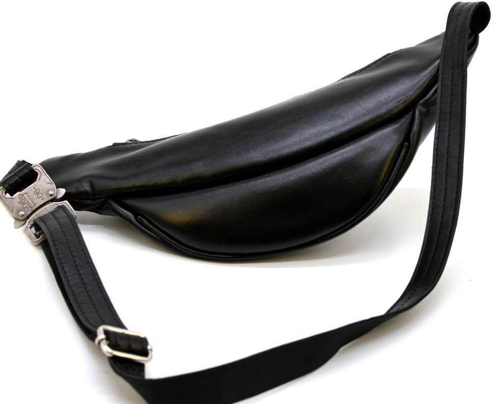 Черная поясная сумка из гладкой кожи большого размера TARWA (19886)