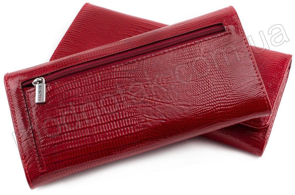 Лаковый красный кошелек большого размера KARYA (1141-074)