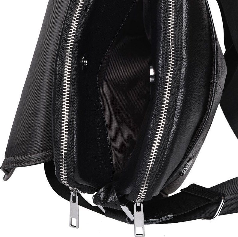 Солидная мужская кожаная сумка через плечо черного окраса Keizer (21924)