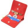 Красный женский кошелек из натуральной кожи в винтажном стиле с застежкой Shvigel (2416602) - 4
