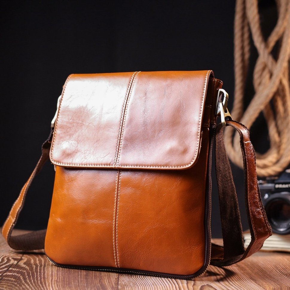 Светло-коричневая мужская сумка на плечо с навесным клапаном на магнитах Vintage (20830)