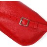 Женская кожаная сумка красного цвета на пояс Shvigel (16372) - 4