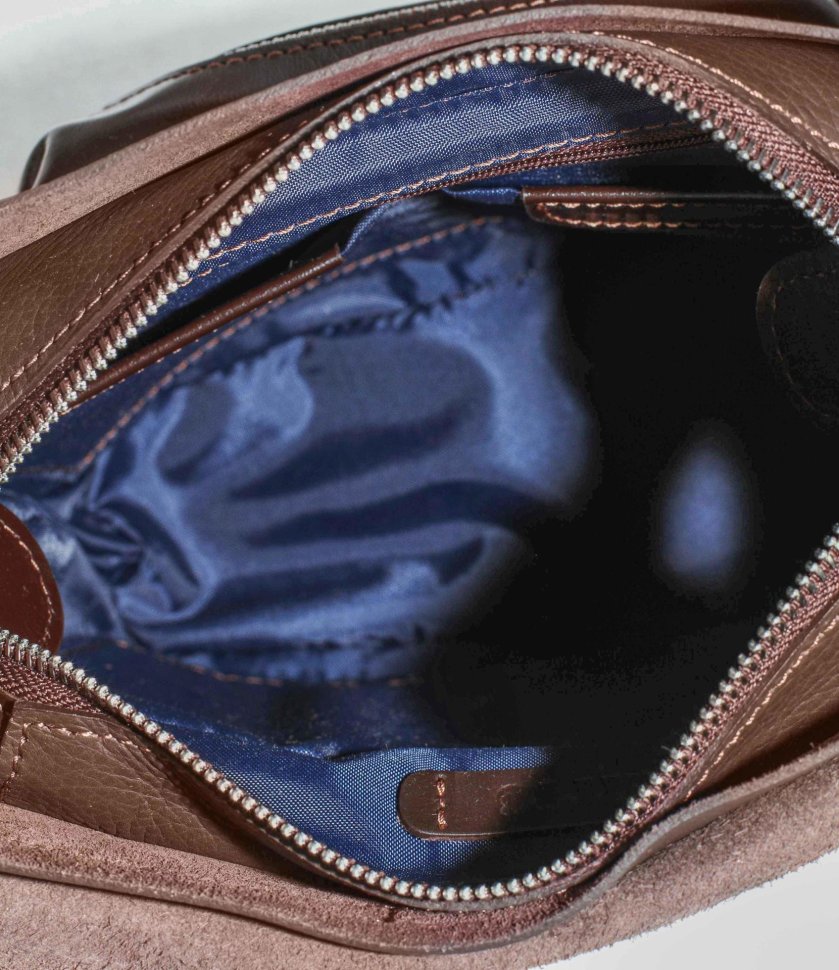 Коричневая наплечная сумка из матовой кожи VATTO (12117)