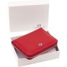 Женский кожаный кошелек красного цвета на молниевой застежке ST Leather 1767276 - 9