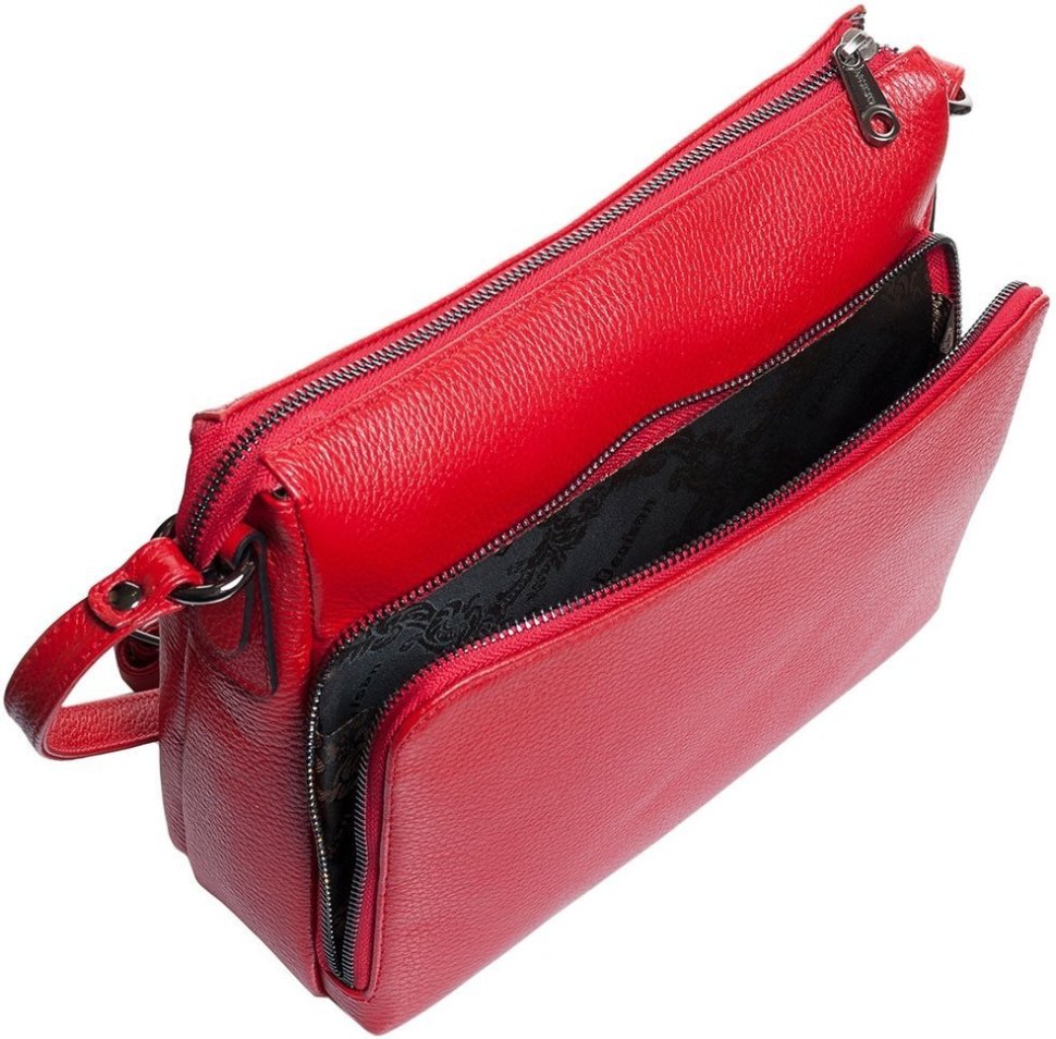 Вместительная сумка из фактурной кожи в красном цвете Desisan (3015-4)