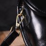 Стильная женская сумка-кроссбоди из натуральной гладкой кожи черного цвета Vintage (2422132) - 9