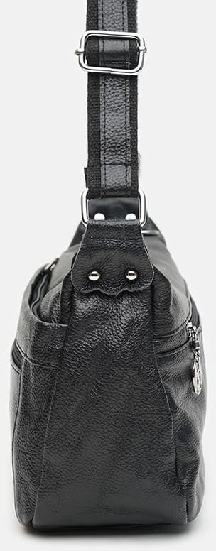 Недорогая женская сумка из зернистой кожи в черном цвете с молниевой застежкой Keizer (21279)