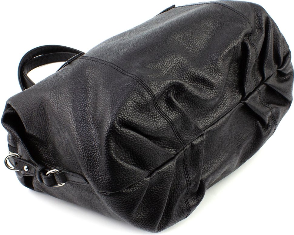 Большая женская сумка горизонтального типа из черной кожи KARYA (21031)