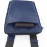 Кожаная мужская сумка на плечо синего цвета VATTO (12129) - 5
