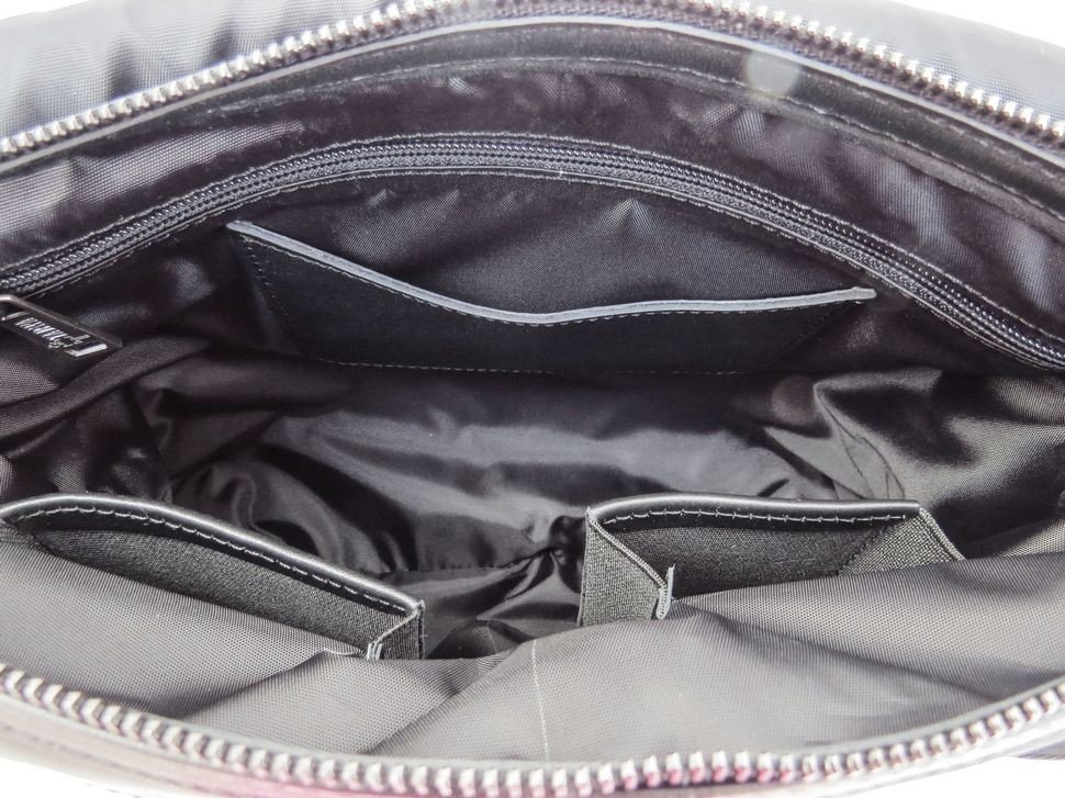 Мужская сумка-мессенджер формата А4 из натуральной кожи черного цвета на плечо TARWA (21682)