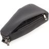 Стильная мужская сумка-слинг из натуральной кожи черного цвета H.T. Leather (64291) - 6