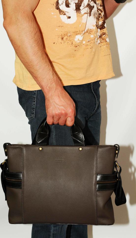 Кожаная деловая сумка с ручками и ремнем на плечо VATTO (12032)