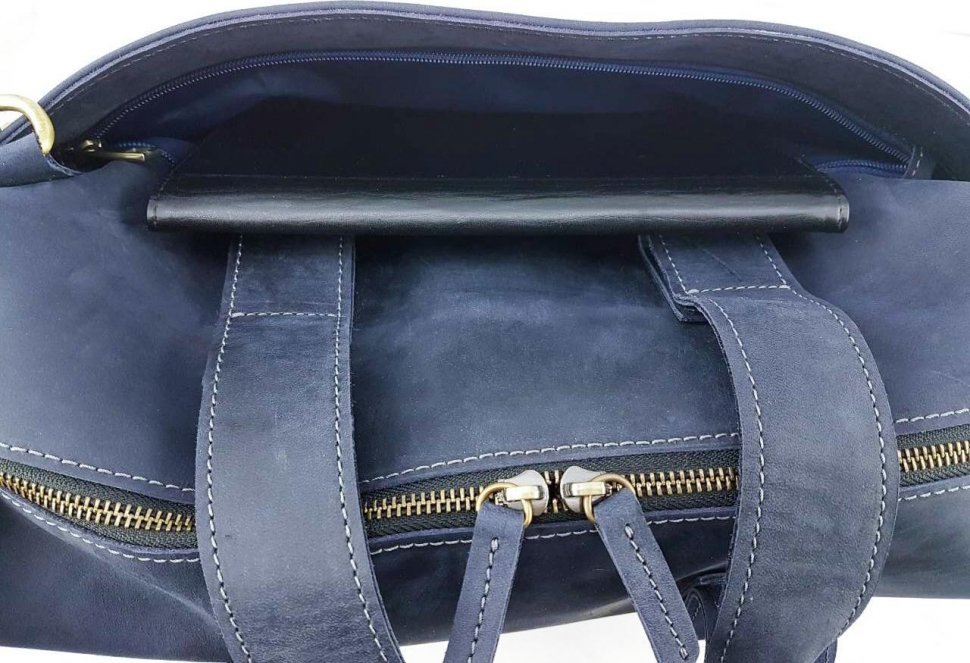 Вместительная мужская сумка для деловых поездок VATTO (11735)