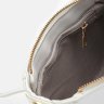 Белая женская кожаная сумка-кроссбоди маленького размера с клапаном Keizer (22051) - 5