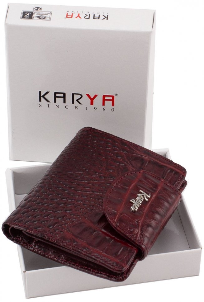 Бордовое компактное портмоне двойного сложения из фактурной кожи KARYA (1052-016)