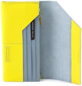 Желто-голубой женский большой кожаный кошелек З Україною в серці - Grande Pelle (13235)