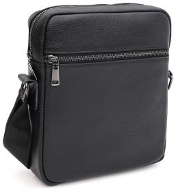 Средняя мужская кожаная сумка-планшет на плечо черного цвета Keizer 71600