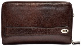 Мужская барсетка-клатч из зернистой кожи коричневого цвета с кистевым ремешком DESISAN 81800