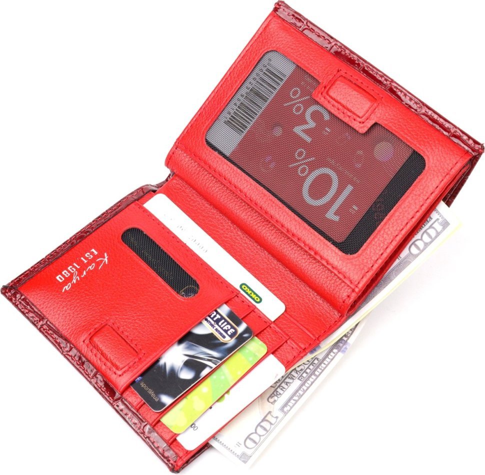 Лаковий жіночий червоний гаманець на магніті з натуральної шкіри з тисненням під крокодила KARYA (2421186)