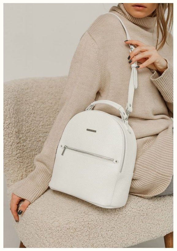 Жіноча сумка-рюкзак із натуральної шкіри флотар у білому кольорі BlankNote Kylie 78900